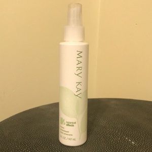 Mary Kay botanical effects freshen spray